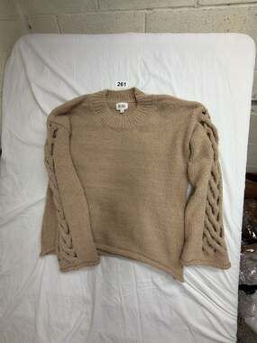 BiBi! Women's Medium Tan Fuzzy Cable Knit Sleeved Crewneck Sweater